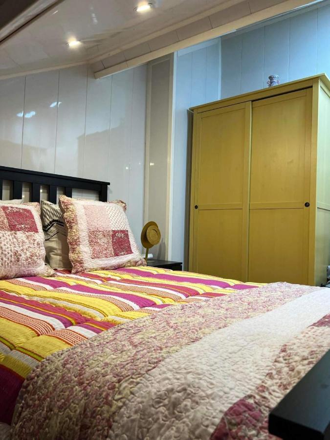 Appartement T LUXE Pierrefitte-sur-Seine Exterior foto